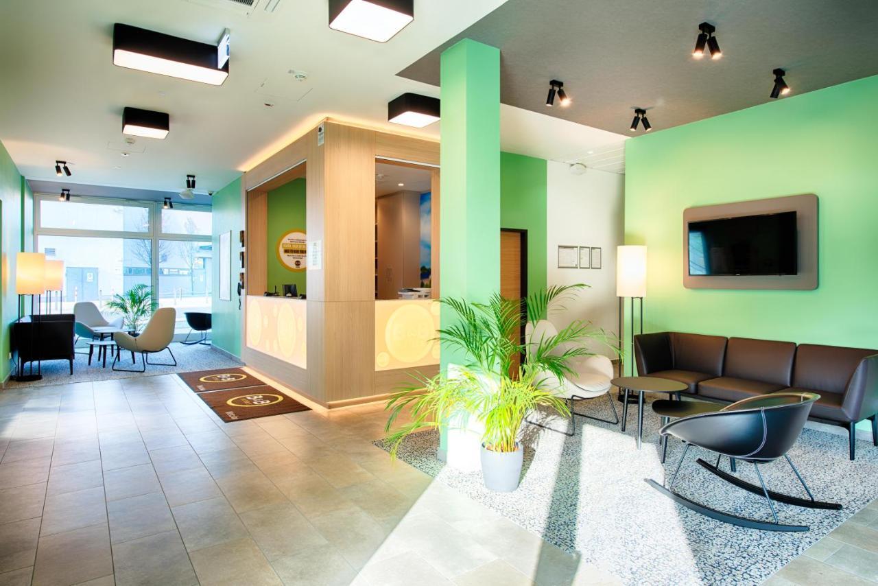 B&B Hotel 베츨러 외부 사진